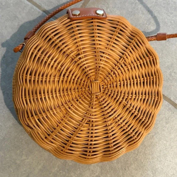 J. McLaughlin Wicker Bag - Picture 7 of 8